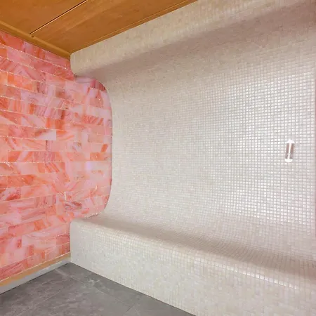 Apartment Guinevere Helston